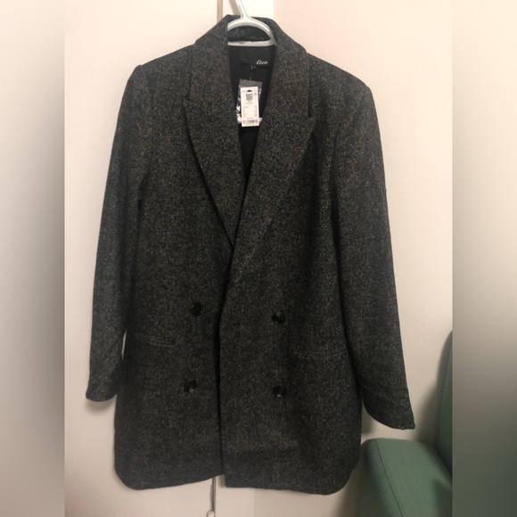 Coat - Picture 3 of 7